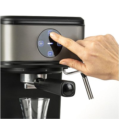 BXCO850E PÁKOVÉ ESPRESSO BLACK&DECKER