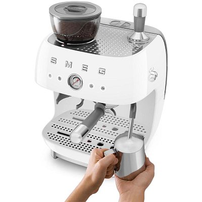 EGF03WHEU PÁKOVÉ ESPRESSO BÍLÁ SMEG