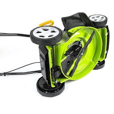 FZR 4616-144B Benz. sekačka FIELDMANN