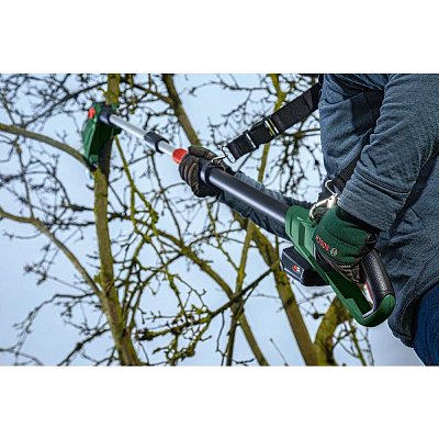 Řetězová pila UniversalChainPole 1 BOSCH
