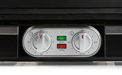 Vaflovač 4x7 s termostatem a časovačem - černý - DOMO DO9281W