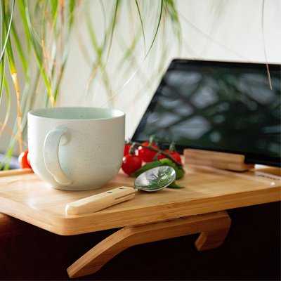 Bambusové prkénko na gauč i tablet DOMO DO166