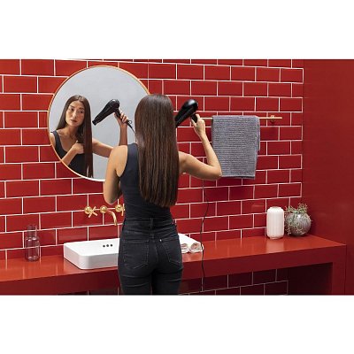 D2000 MYSTYLIST VYSOUŠEČ VLASŮ REVLON