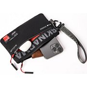 Fardel Clutch bag black SKINARMA
