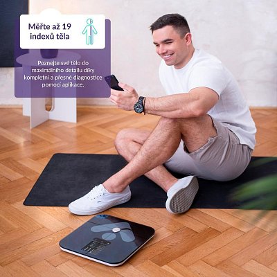 FITSCALE W7 BT BLACK FIT. VÁHA TRUELIFE