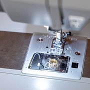 HD6705C ŠICÍ STROJ SINGER