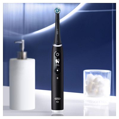 IO 6 SERIES ONYX ZUBNÍ KARTÁČEK Oral-B
