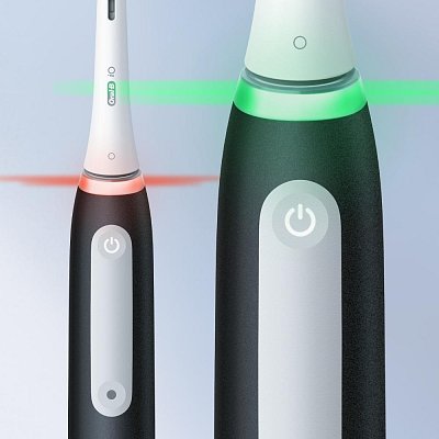 IO SERIES 3 MATT BLACK ORAL-B