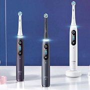 IO8 SERIES WH ALABASTER KARTÁČEK ORAL-B