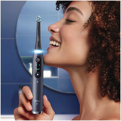 IO9 SERIES BLACK ONYX KARTÁČEK ORAL-B