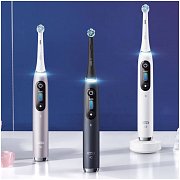 IO9 SERIES BLACK ONYX KARTÁČEK ORAL-B