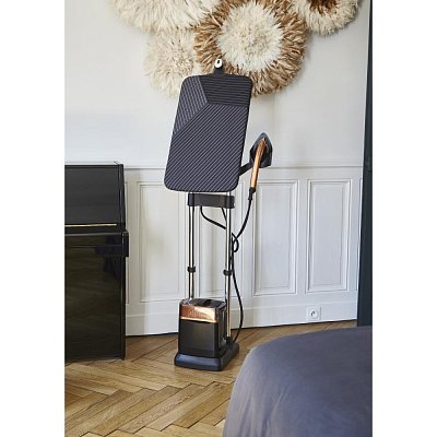 QT2020E0 NAPAŘOVAČ ODĚVŮ TEFAL