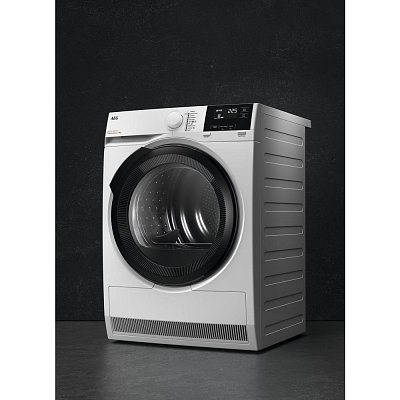 TR8184C SUŠIČKA PRÁDLA AEG