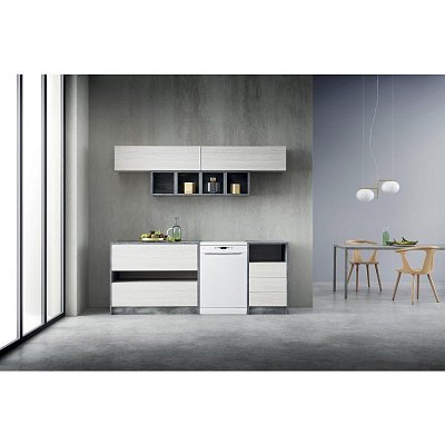 W2F HD624 MYČKA 60CM WHIRLPOOL