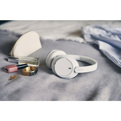 WH CH720N bílá Bluetooth sluchátka SONY