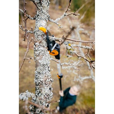 Zahradní nůžky teleskop UPX86 FISKARS