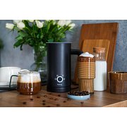 AK-0949 PĚNIČ MLÉKA ČERNÝ HUSLOG