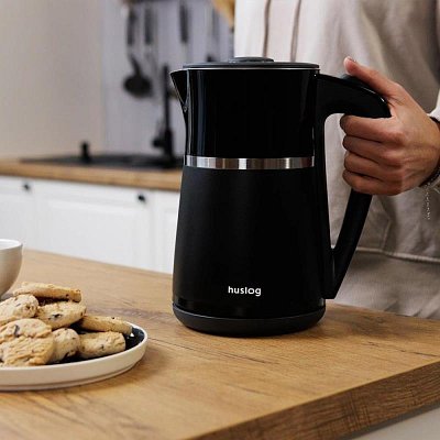 AK-1032 KONVICE 1,7L ČERNÁ HUSLOG