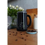 AK-8022 PĚNIČ MLÉKA ČERNÝ LESKLÝ HUSLOG