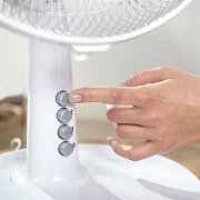 BXEFD40E STOLNÍ VENTILÁTOR BLACK+DECKER