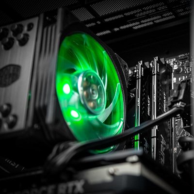 Challenger i7 32GB 2T RTX 5070 W11H LYNX