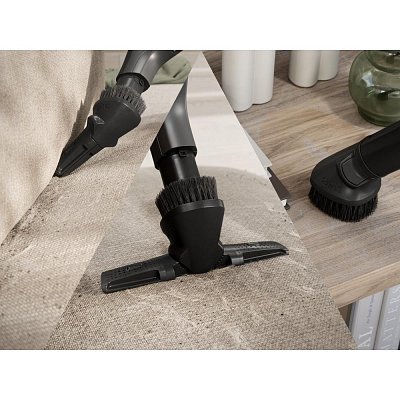 EB81A3UG SÁČKOVÝ VYSAVAČ ELECTROLUX