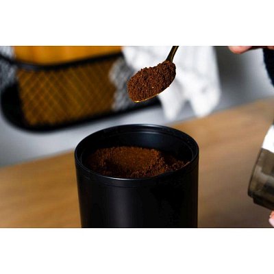 HUS1009 KÁVOMLÝNEK ČERNÝ HUSLOG