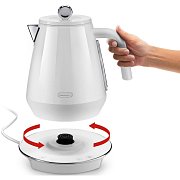 KBY2011.W RYCHLOVARNÁ KONVICE DE'LONGHI