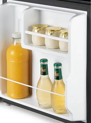 Mini lednice s mrazící přihrádkou - E - černá - DOMO DO91103