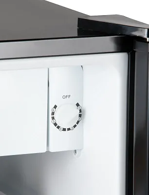 Mini lednice s mrazící přihrádkou - E - černá - DOMO DO91103