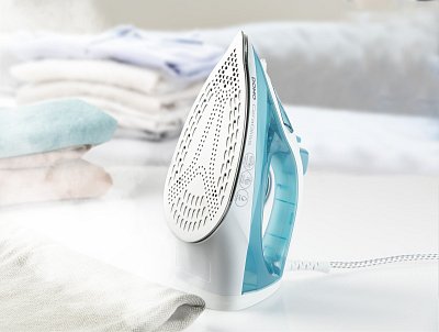 Napařovací žehlička CeraGliss - keramická - DOMO DO7060S