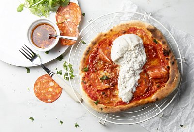 Pizza pec na čerstvou pizzu - černá - DOMO DO9285PZ