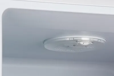 Retro lednice s mrazákem dole - matná černá - DOMO DO91713R