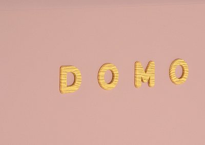 Retro lednice s mrazákem uvnitř - růžová - DOMO DO91708R