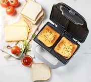 Sendvičovač na 2 XL sendviče - stříbrný - DOMO DO9267C