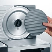 SKS 32020 ELEKTRICKÝ KRÁJEČ GRAEF