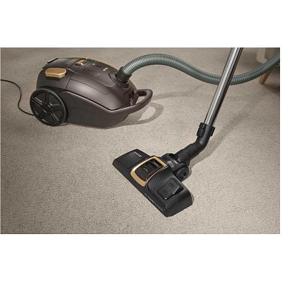 SVC 8310BK 4AAAA EcoPower vysavač SENCOR